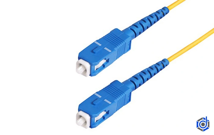 پچ کورد فیبر نوری نگزنس